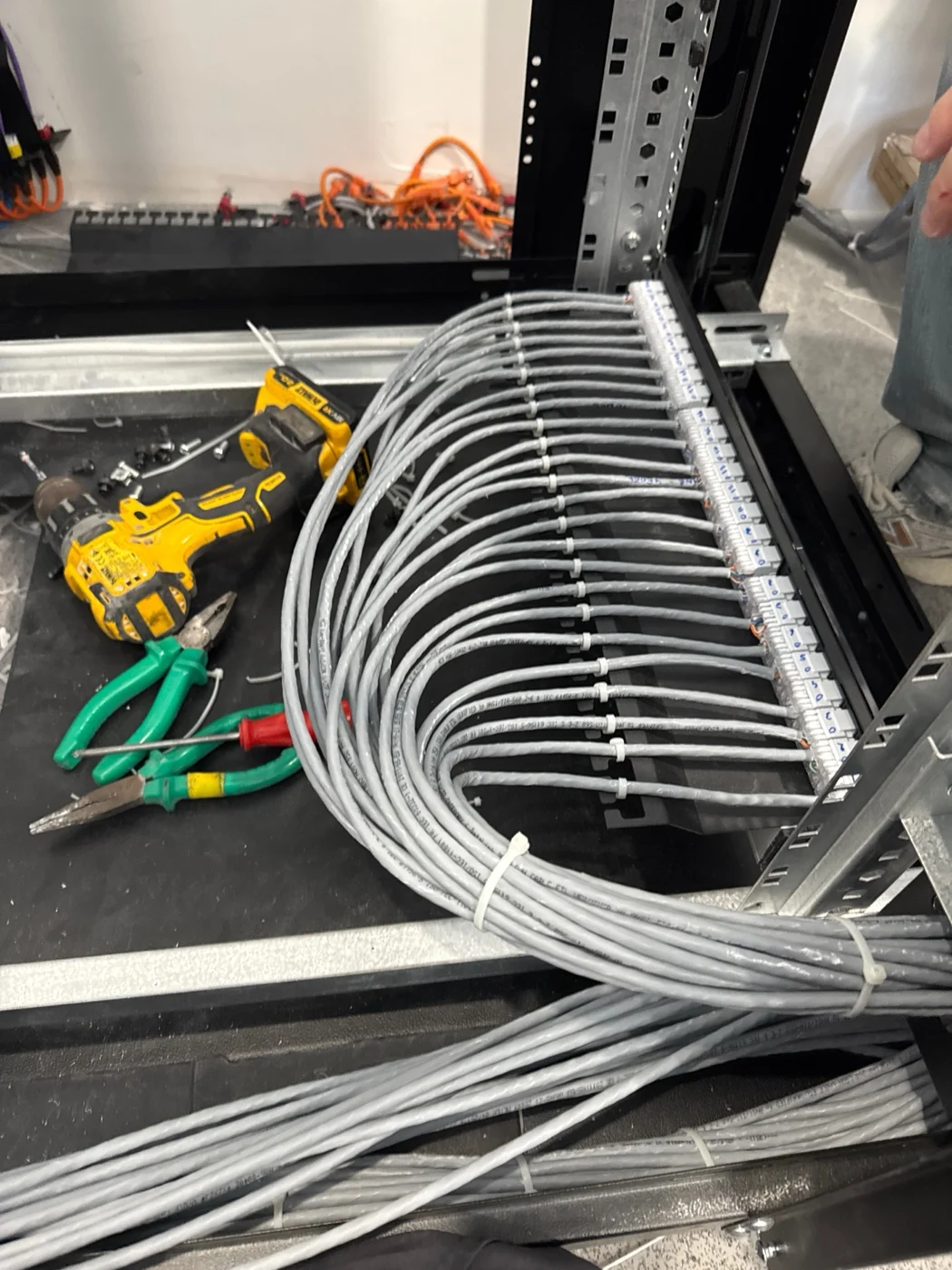 Patch panel bağlantıları — BAL ELEKTRİK uygulaması